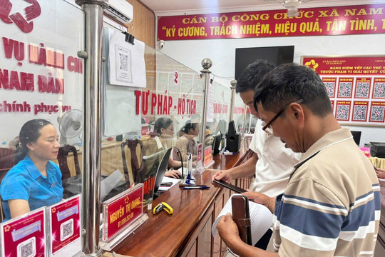 Nghệ An đẩy mạnh phong trào "Bình dân học vụ số"