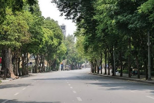 Dự báo thời tiết Hà Nội ngày 08/7/2026: Đêm có mưa rào và dông vài nơi; ngày nắng