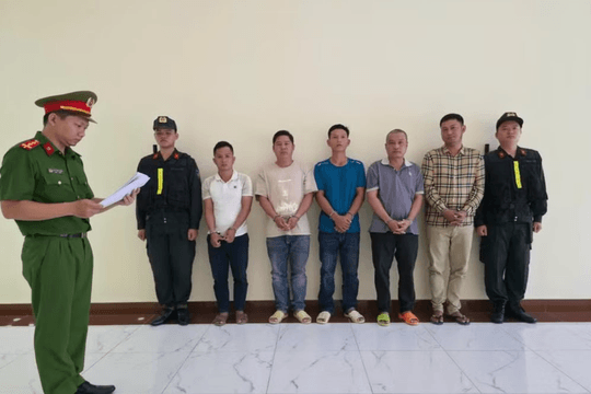 TP. Hồ Chí Minh: Khởi tố 6 đối tượng trong vụ đổ trái phép gần 800 tấn chất thải xây dựng