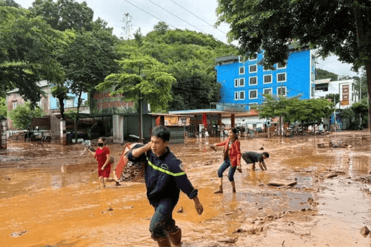 Mưa lớn, lũ quét và sạt lở đất gây thiệt hại nghiêm trọng ở nhiều tỉnh miền Bắc