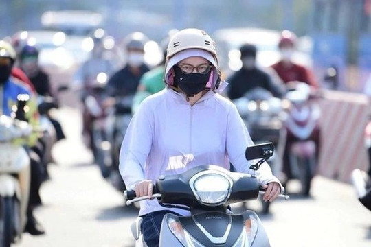 Miền Bắc nắng nóng cục bộ trước nguy cơ đón đợt mưa lớn từ giữa tháng 7