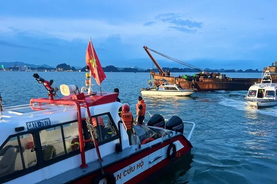 Những nguyên tắc an toàn khi đi tàu, thuyền