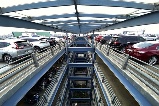 Đề xuất xây 4 bãi đậu xe thông minh tại TP.HCM