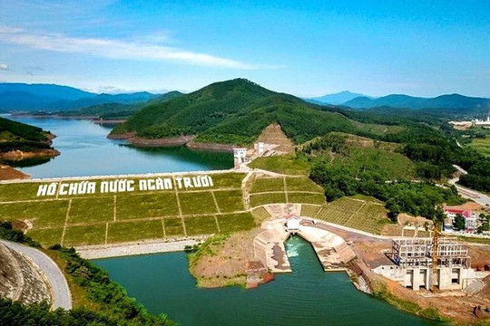 Bộ Nông nghiệp và Môi trường siết kiểm tra an toàn hồ chứa nước