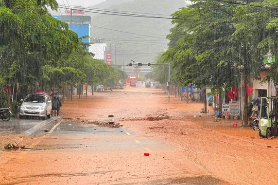 Mưa lũ gây thiệt hại hơn 6,5 tỷ đồng ở Sơn La, 3 nhà sập hoàn toàn