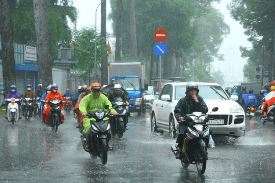 TP.HCM và Nam Bộ sắp đón đợt mưa tăng từ 26/7 do gió mùa Tây Nam mạnh lên