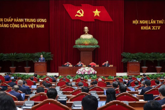 Thông cáo báo chí ngày làm việc thứ ba của Hội nghị Trung ương 3