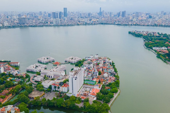 Hà Nội bảo vệ hơn 3.500 ao hồ, giữ không gian xanh cho Thủ đô