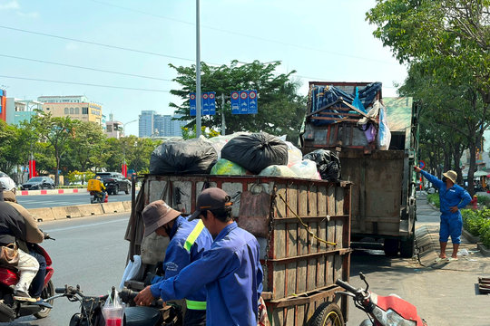 TP.HCM tăng tốc đầu tư trạm trung chuyển rác
