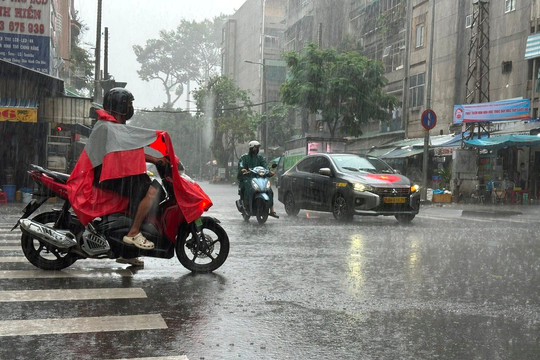 TP.HCM và Nam Bộ tiếp tục mưa dông, nhiều nơi có mưa rất to