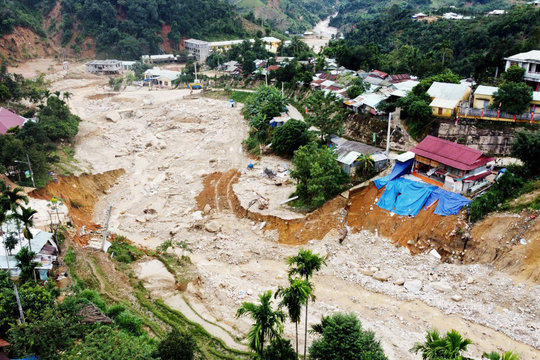Bộ Xây dựng yêu cầu khẩn ứng phó mưa lớn, lũ quét và sạt lở đất tại Bắc Bộ, Bắc Trung Bộ