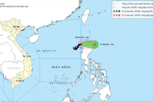 Bão số 3 suy yếu sau khi rời Biển Đông