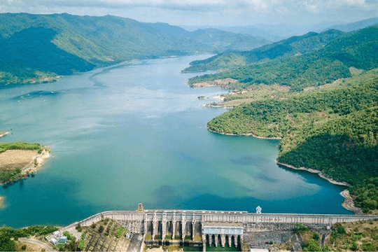 Quản trị lưu vực sông Hồng để bảo đảm an ninh nguồn nước