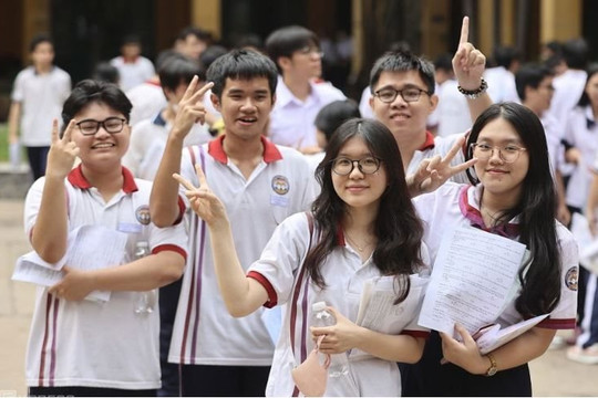Lấy ý kiến về phương án thi vào lớp 10 gồm 2 môn Toán và Văn