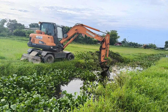 Nghệ An: Chủ động nạo vét kênh mương, hố thu trước mùa mưa bão