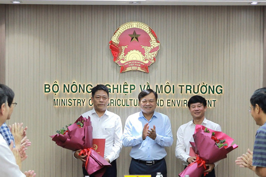 Bổ nhiệm ông Nguyễn Thượng Hiền giữ chức Cục trưởng Cục Quản lý đê điều và Phòng, chống thiên tai