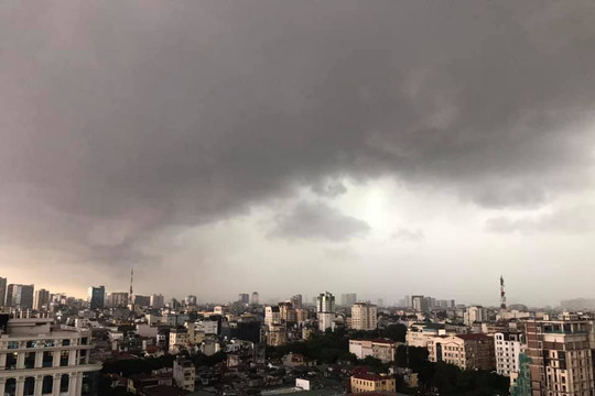 Dự báo thời tiết Hà Nội ngày 30/8/2026: Nhiều mây, đêm có lúc có mưa rào và dông