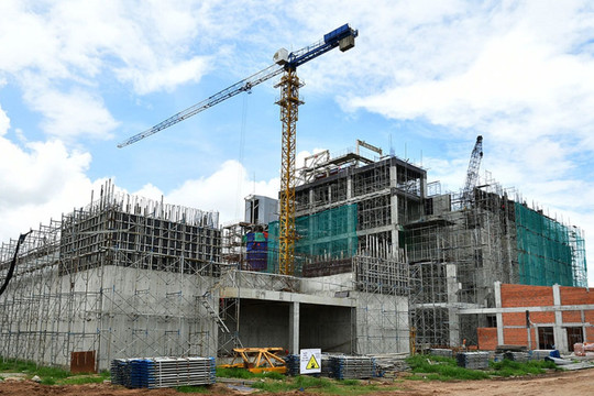 Sắp vận hành Nhà máy xử lý chất thải rắn 975 tỷ đồng giải cứu ‘núi rác’ Sâm Bua