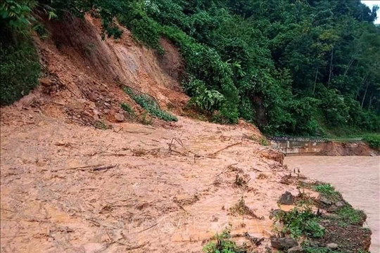 Cảnh báo lũ quét, sạt lở đất, sụt lún đất tại Gia Lai và Đắk Lắk