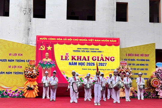 900.000 học sinh Nghệ An náo nức bước vào năm học mới