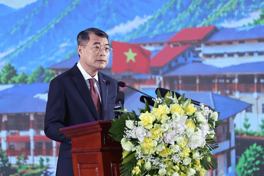 Thủ tướng Lê Minh Hưng dự lễ khai giảng năm học mới và khánh thành các trường phổ thông nội trú liên cấp tại các xã biên giới đất liền