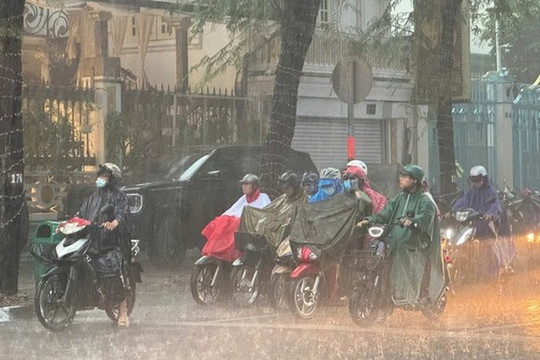 Nam Bộ sắp bước vào đợt mưa lớn diện rộng, gia tăng thời tiết cực đoan từ ngày 10 đến 12/9