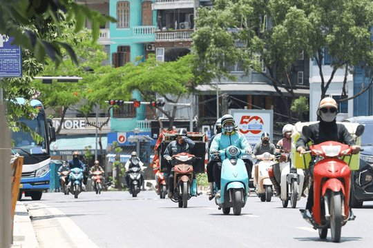 Dự báo thời tiết Hà Nội ngày 08/9/2026: Ngày nắng, đêm có mưa rào và dông vài nơi