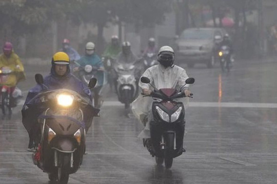 Không khí lạnh tràn về, miền Bắc mưa dông, trời chuyển mát từ đêm nay