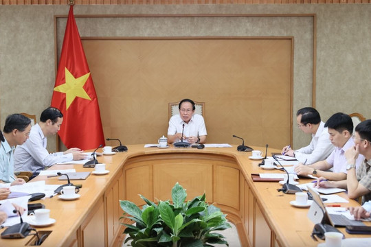 Bảo đảm đủ sách giáo khoa, không để ảnh hưởng việc dạy và học