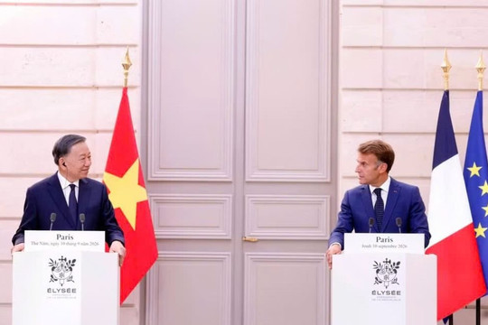 Tổng Bí thư, Chủ tịch nước Tô Lâm và Tổng thống Pháp Emmanuel Macron gặp gỡ báo chí
