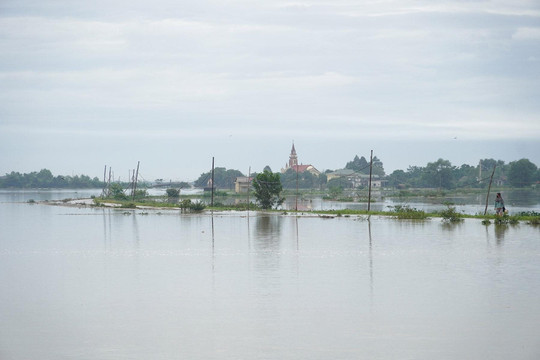 Lãnh đạo Quân khu 4 kiểm tra công tác phòng, chống thiên tai tại Quảng Trị