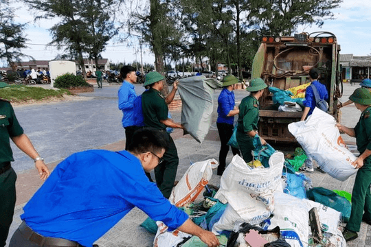 TP.HCM chung tay làm sạch môi trường