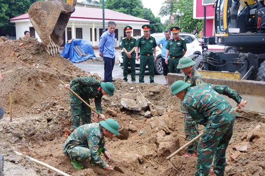 Thêm 6 hài cốt liệt sĩ tại khu phố Thành Cổ, Quảng Trị được phát hiện và quy tập