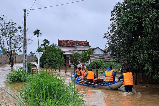 Đà Nẵng chủ động ứng phó mưa lớn, sẵn sàng di dời người dân khỏi khu vực nguy hiểm