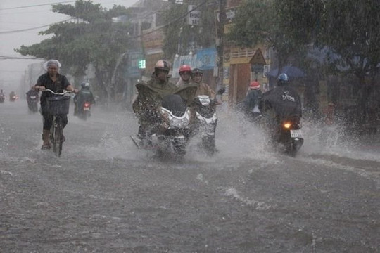 Không khí lạnh ổn định, Trung Bộ tiếp tục hứng mưa rất lớn