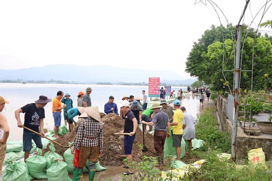 Hà Nội xây dựng cộng đồng an toàn trước rủi ro thiên tai