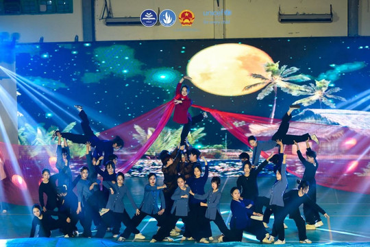 Khoảng 1.000 đại biểu dự mít tinh hưởng ứng Ngày Quốc tế Giảm nhẹ rủi ro thiên tai 2026