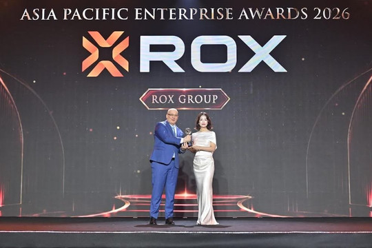 ROX Group được vinh danh năm thứ 6 liên tiếp tại APEA, ghi dấu hành trình 30 năm