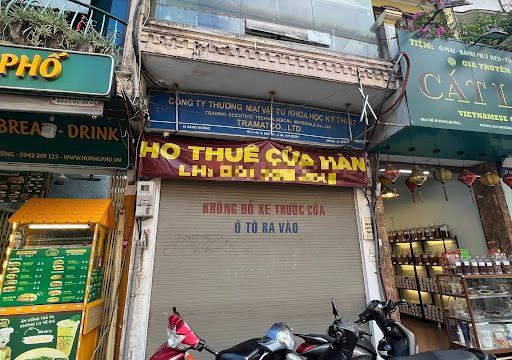 Treo biển giảm giá, hàng loạt mặt bằng tại Hà Nội vẫn chờ khách thuê