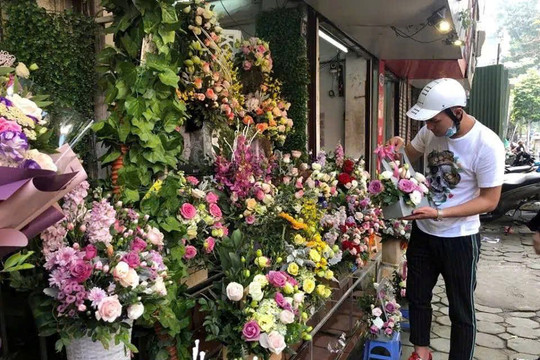 Khi món quà ngày lễ 20/10 không còn theo lối cũ