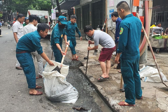 Đà Nẵng chủ động xử lý chất thải, khơi thông hệ thống thoát nước mùa mưa bão