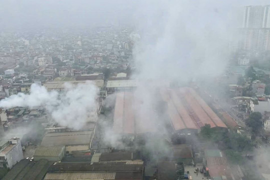 Hà Nội: Nhiều bất cập trong kiểm tra, xử lý vi phạm môi trường tại các khu công nghiệp
