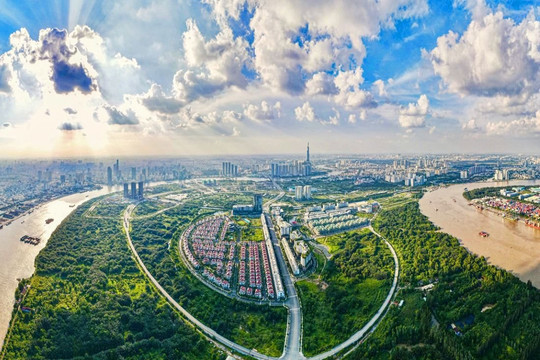 Hà Nội tăng cường kiểm soát ô nhiễm, xây dựng đô thị thích ứng với biến đổi khí hậu