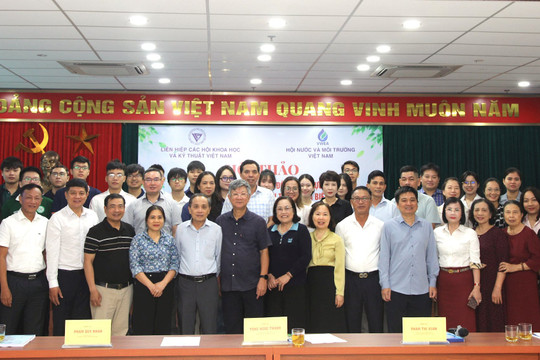 Hội thảo: Giải pháp hạn chế tác động tiêu cực khi tăng trưởng “2 con số” đến môi trường và biến đổi khí hậu